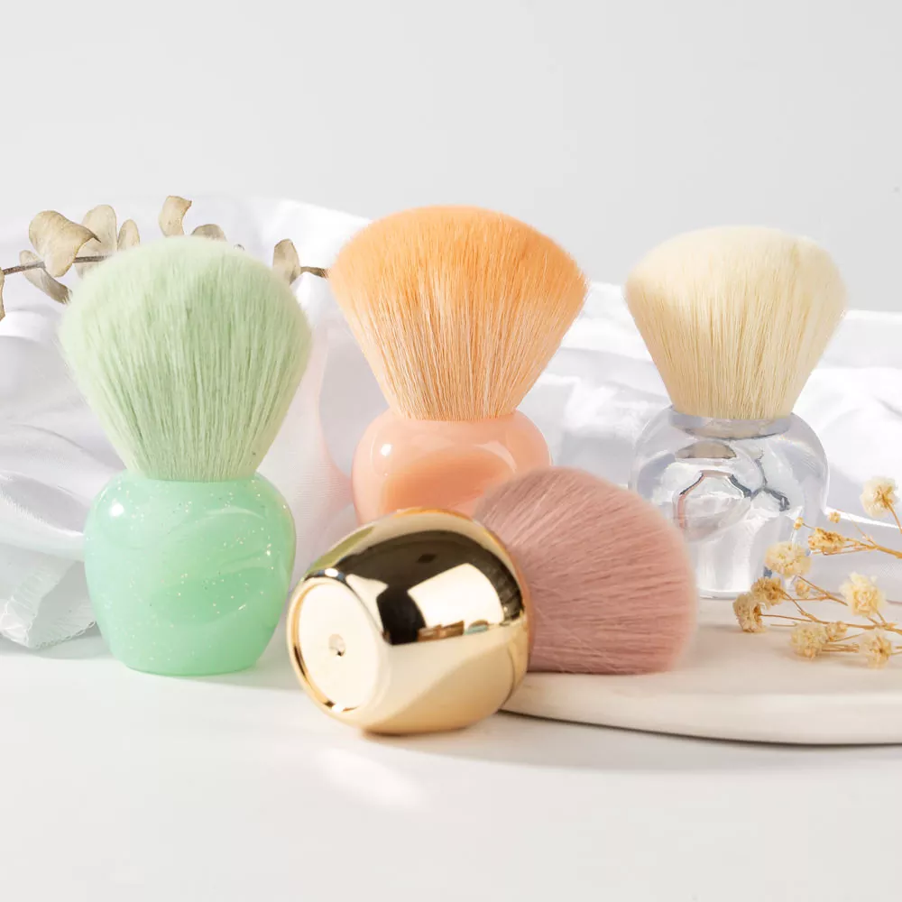 برس های آرایش تک رژگونه